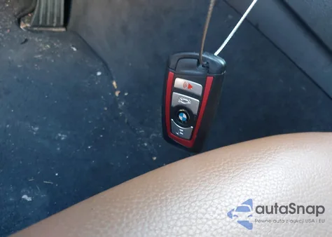 2018 BMW 340I xDrive z USA, uszkodzony, nr VIN WBA8B7C58JA585996